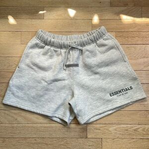 Fear of god Essentials sweatshorts